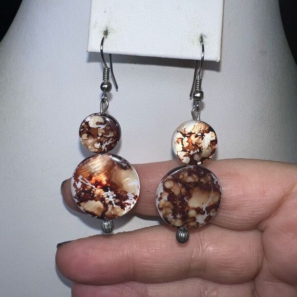 Marbleized Tortoise Acrylic Circle Drop Earrings - Picture 5 of 6